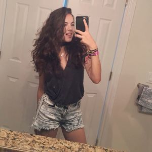 Meet your Posher, Hanuța